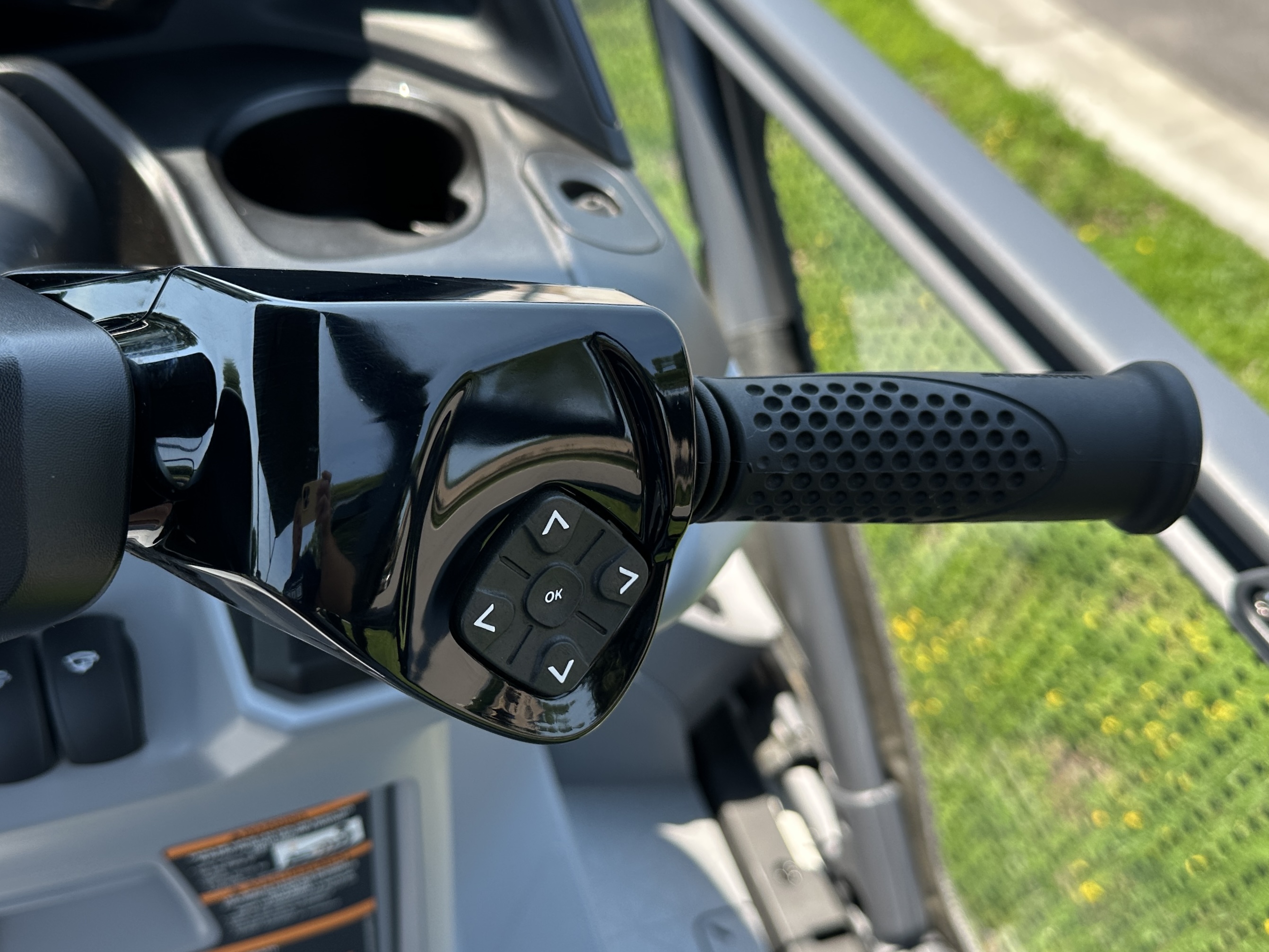 2024 Sea-Doo SWITCH CRUISE 21' 170hp Accessorized - Photo 8
