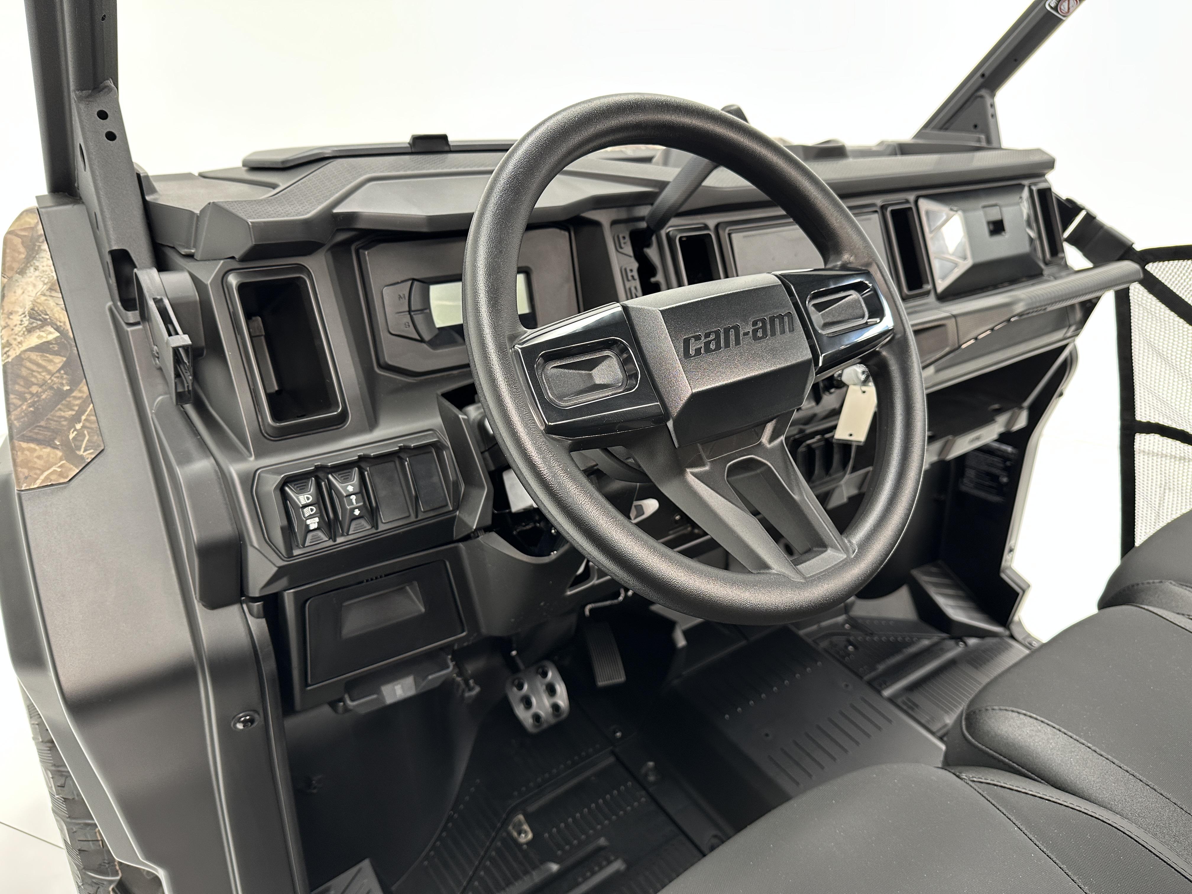 2026 Can-Am Defender XT HD11 - Photo 5
