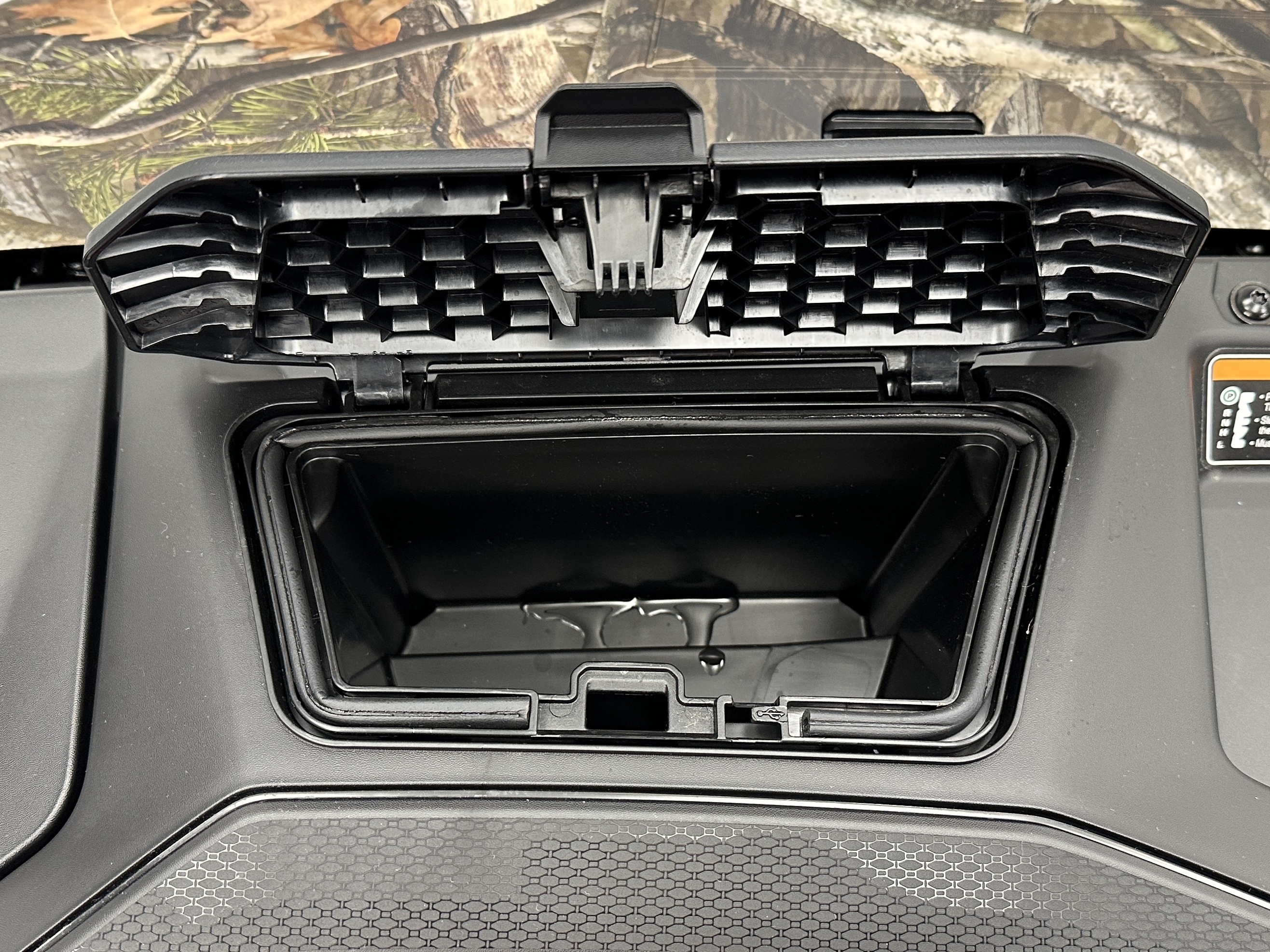 2026 Can-Am Defender XT HD11 - Photo 11