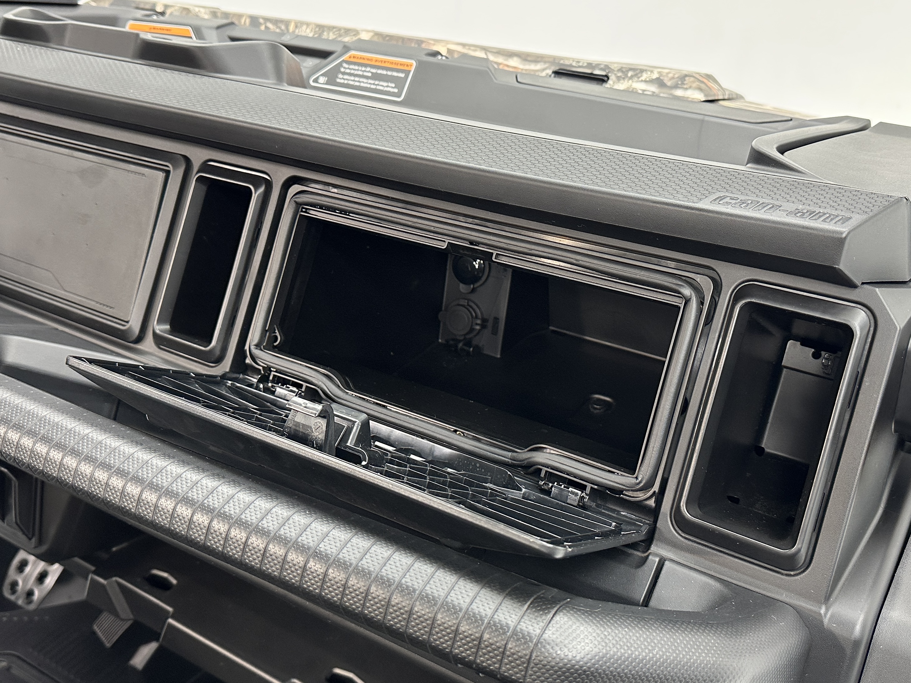 2026 Can-Am Defender XT HD11 - Photo 12