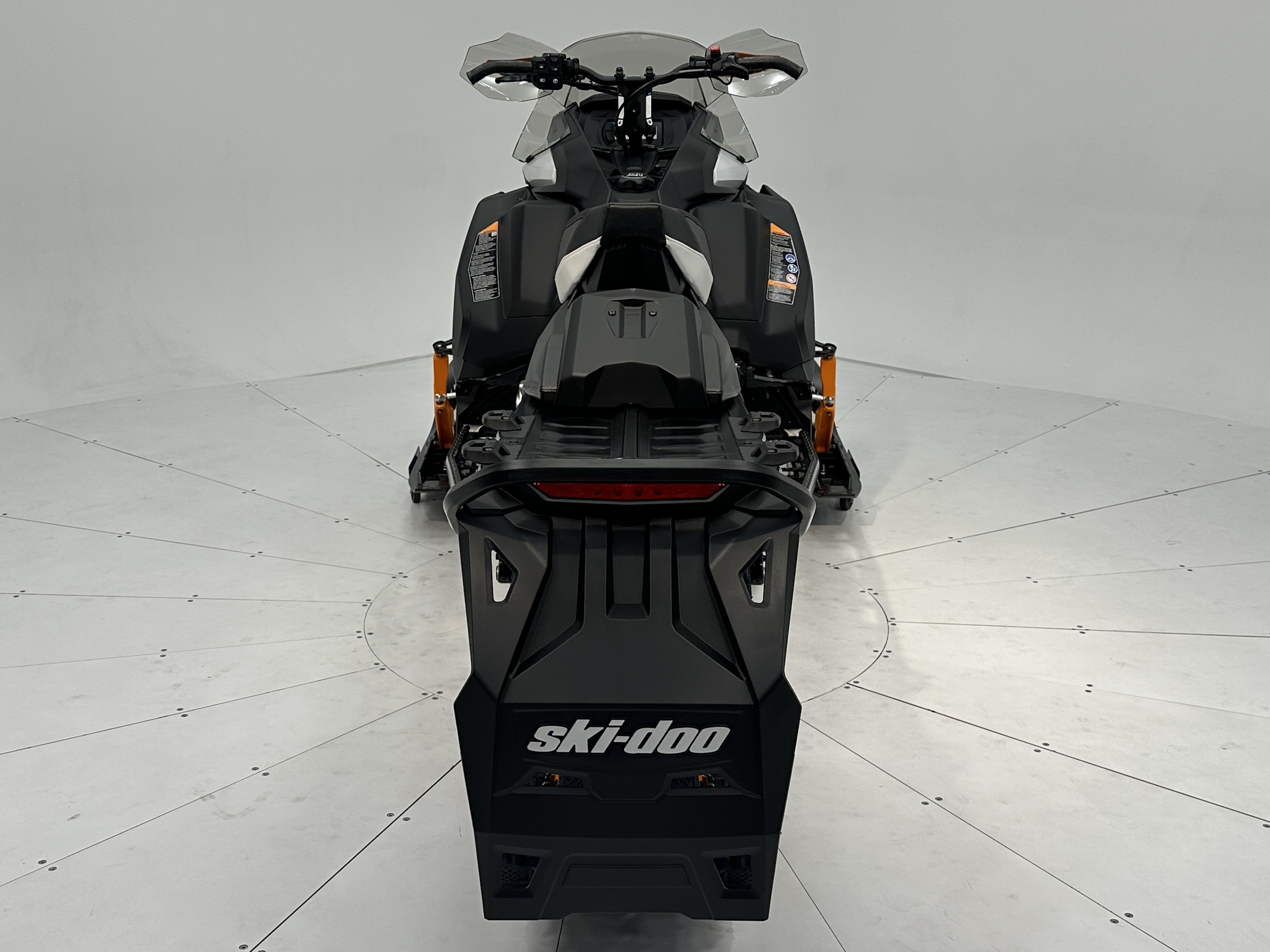 2026 Ski-Doo BACKCOUNTRY ADRENALINE (43") 850 E-TEC Storm 150 1.5" E.S. - Photo 2