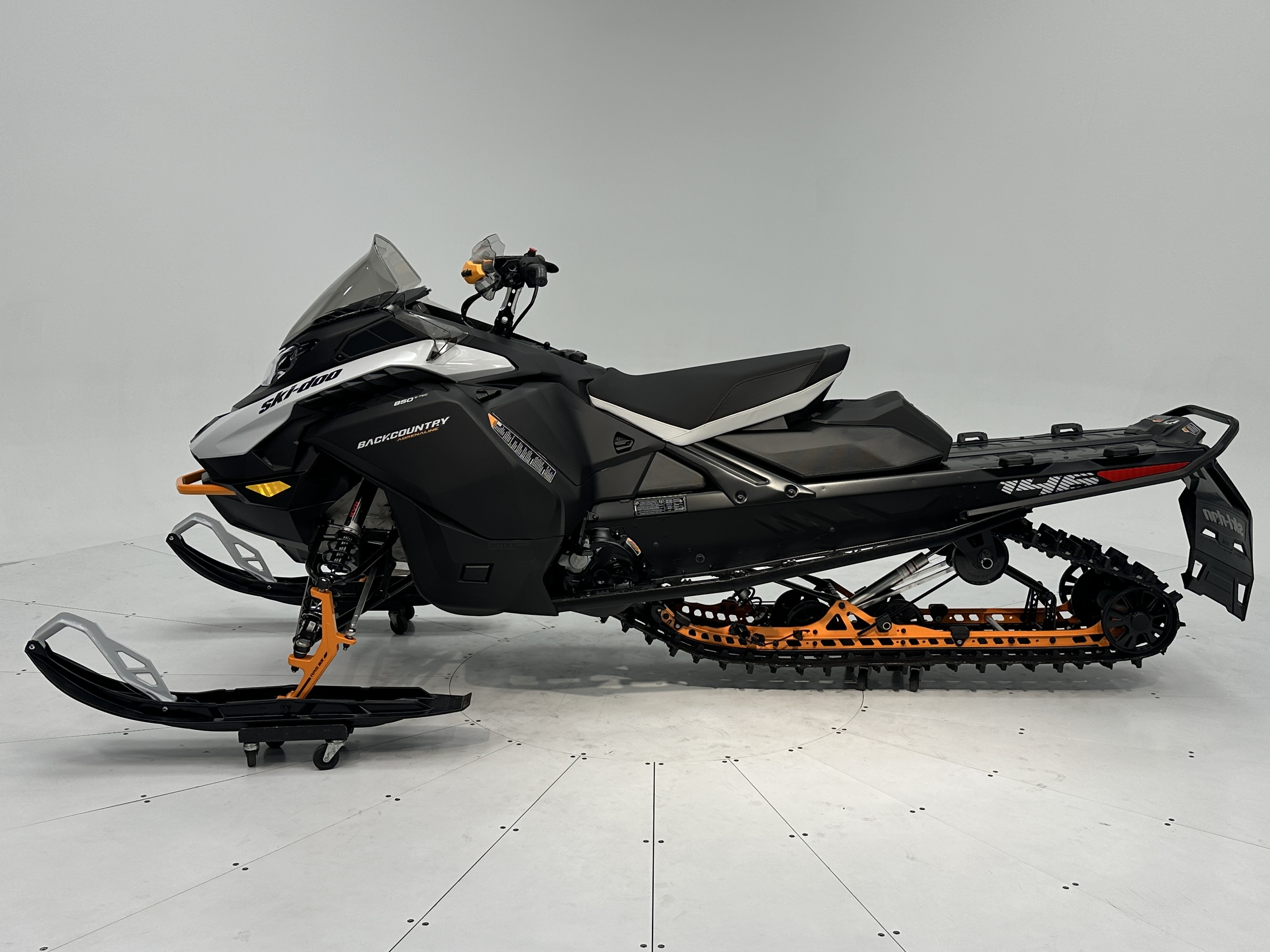 2026 Ski-Doo BACKCOUNTRY ADRENALINE (43") 850 E-TEC Storm 150 1.5" E.S. - Photo 3