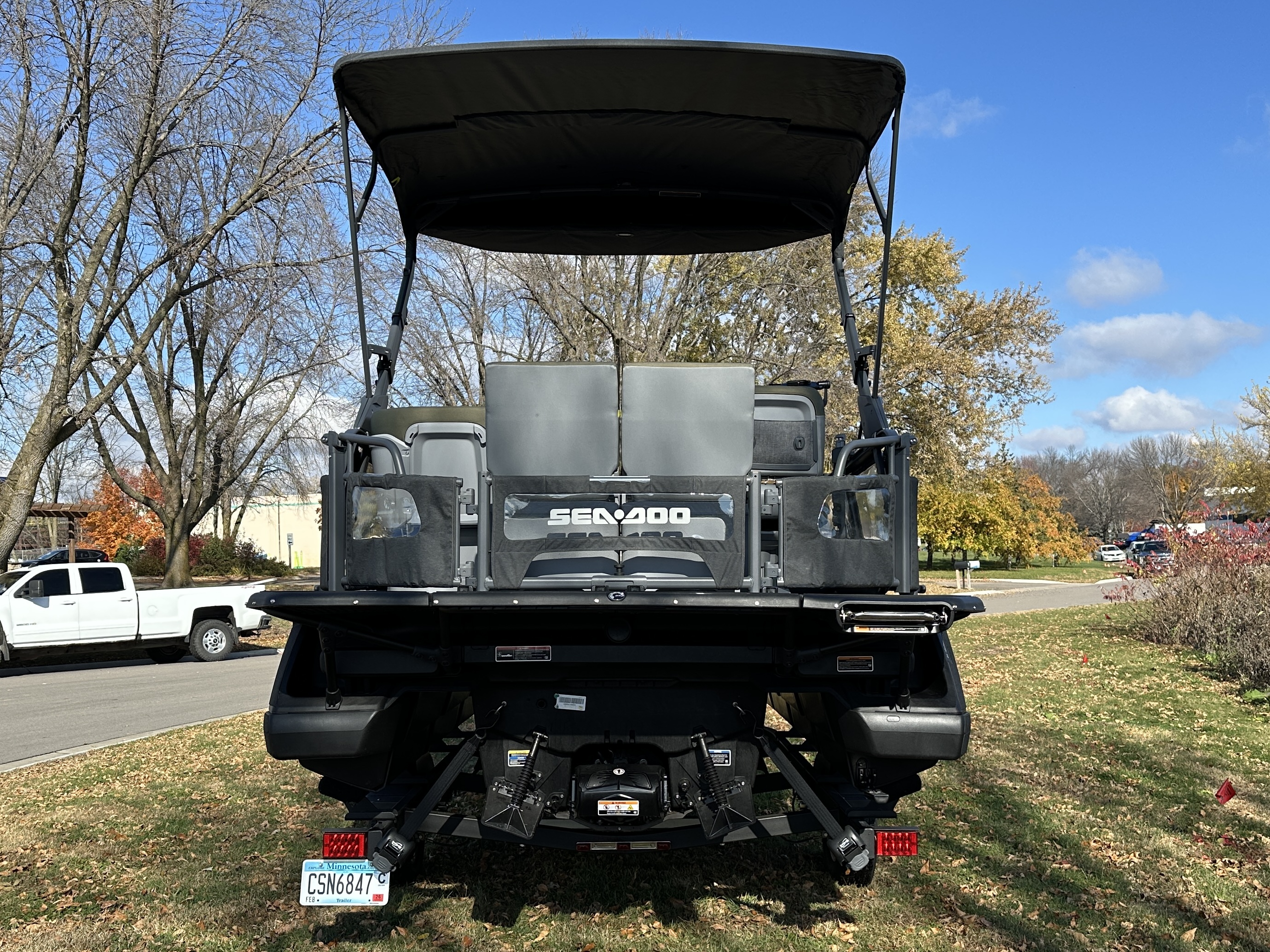 2025 Sea-Doo SWITCH FISH 18' 230hp - Photo 2