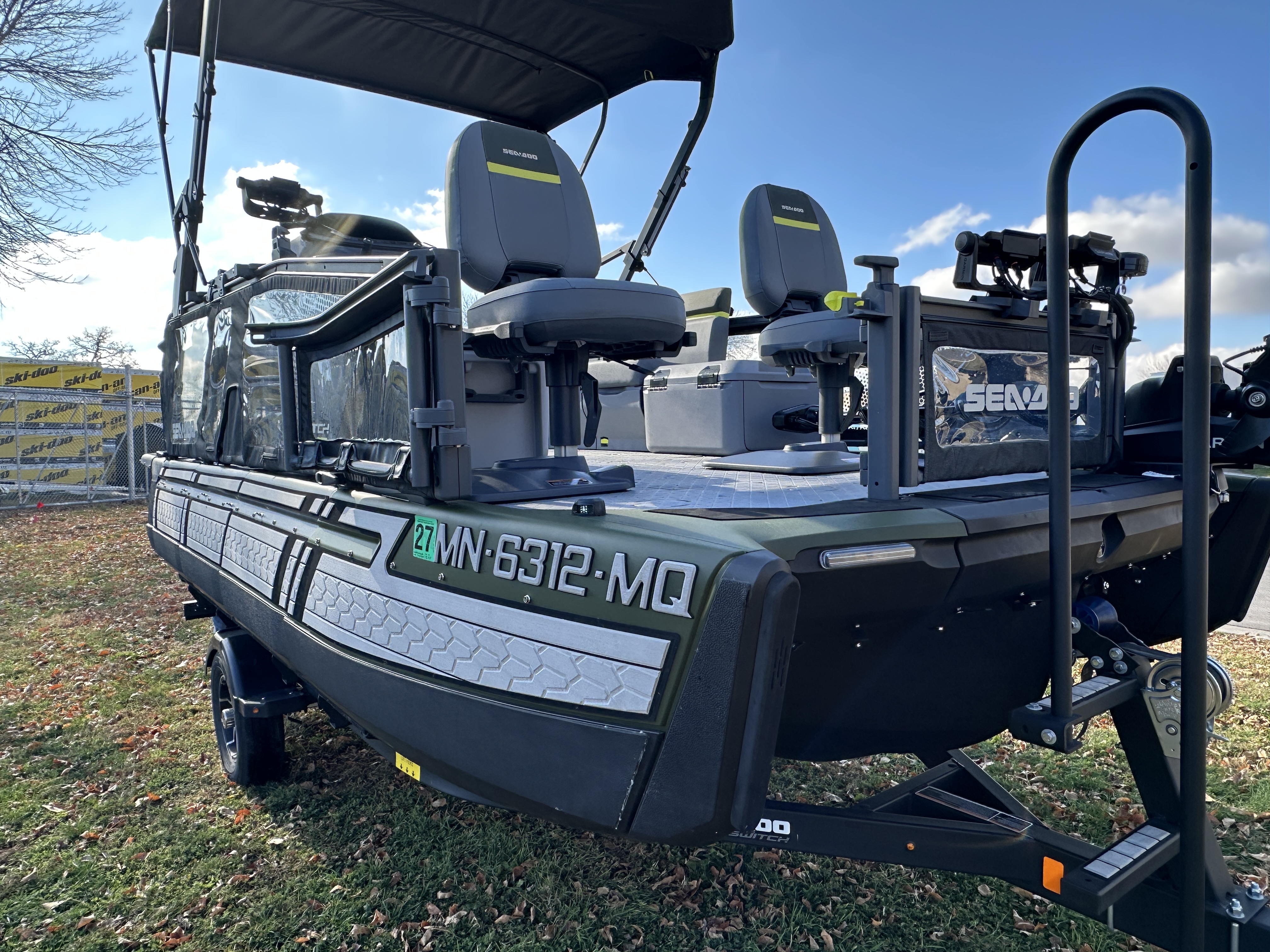 2025 Sea-Doo SWITCH FISH 18' 230hp - Photo 5