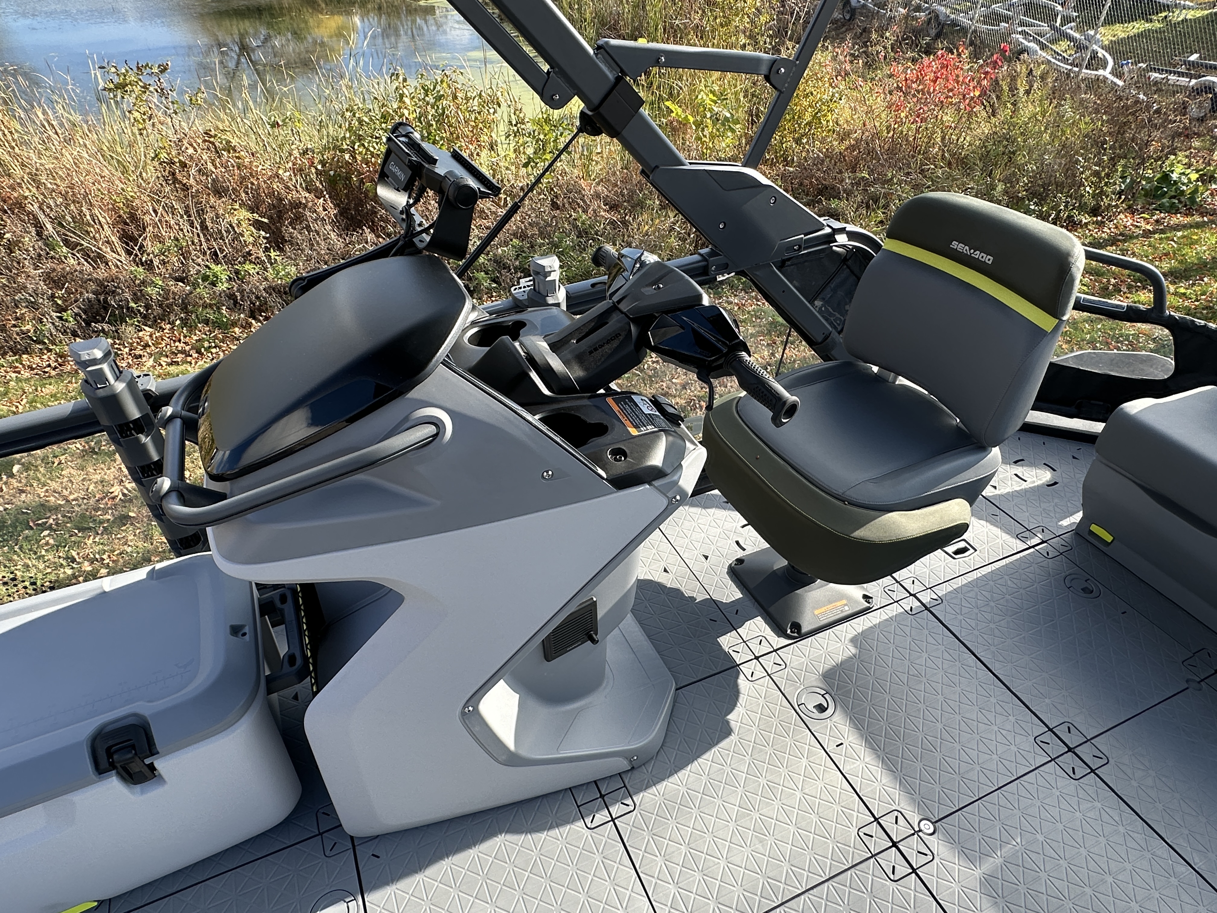2025 Sea-Doo SWITCH FISH 18' 230hp - Photo 10