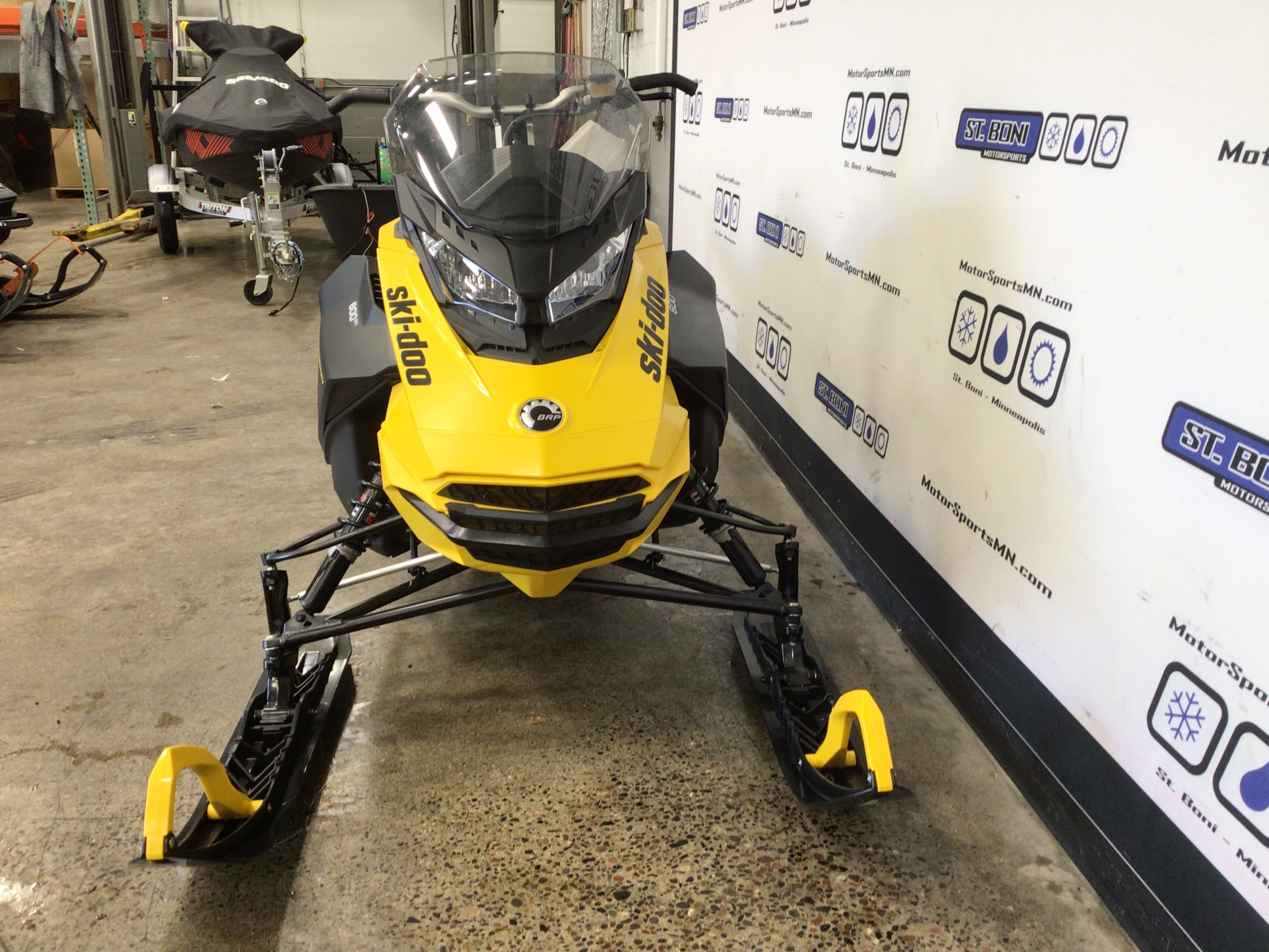 2023 Ski-Doo MXZ Neo+ E.S. - Photo 3