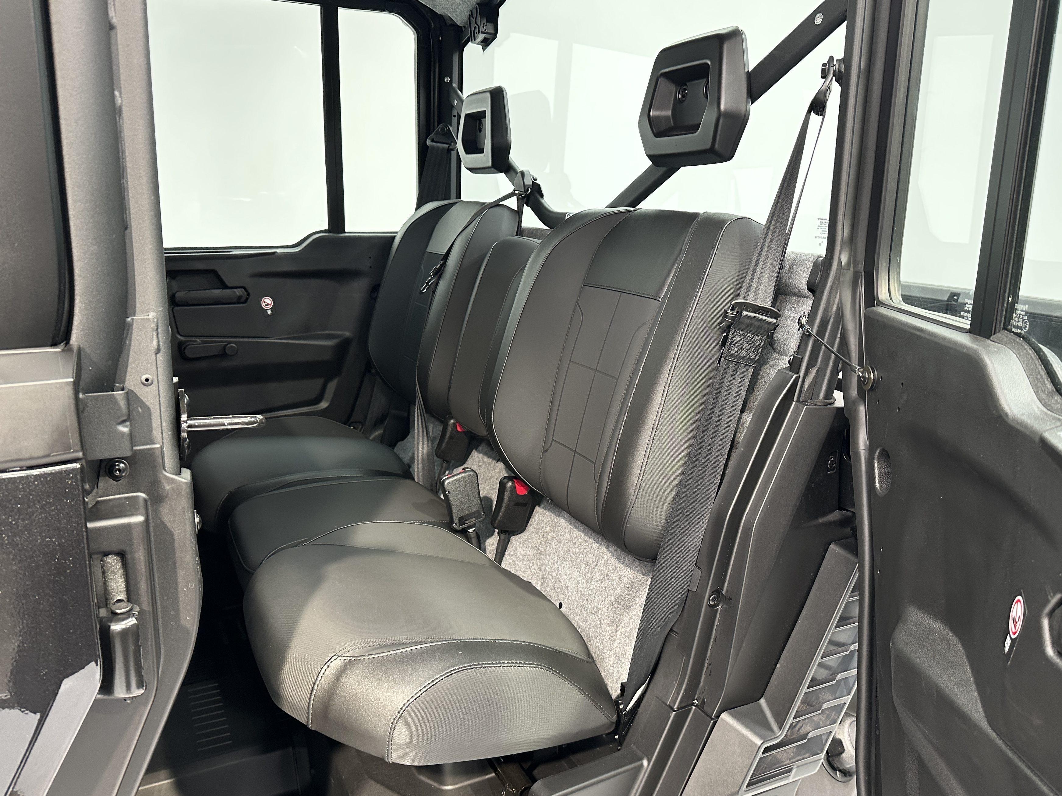 2026 Can-Am Defender MAX XT CAB HD11 - Photo 15