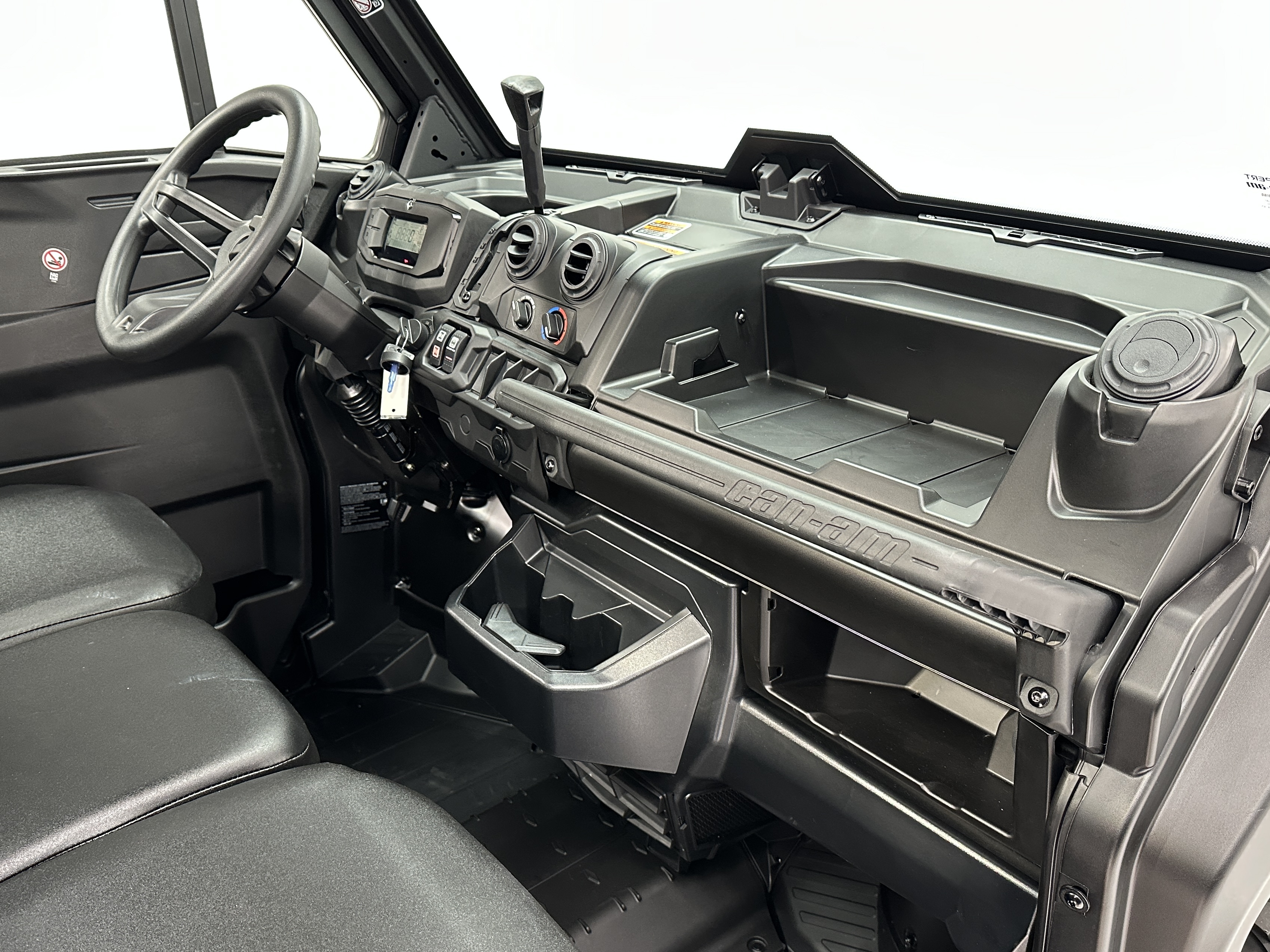 2026 Can-Am Defender DPS CAB HV HD9 - Photo 6