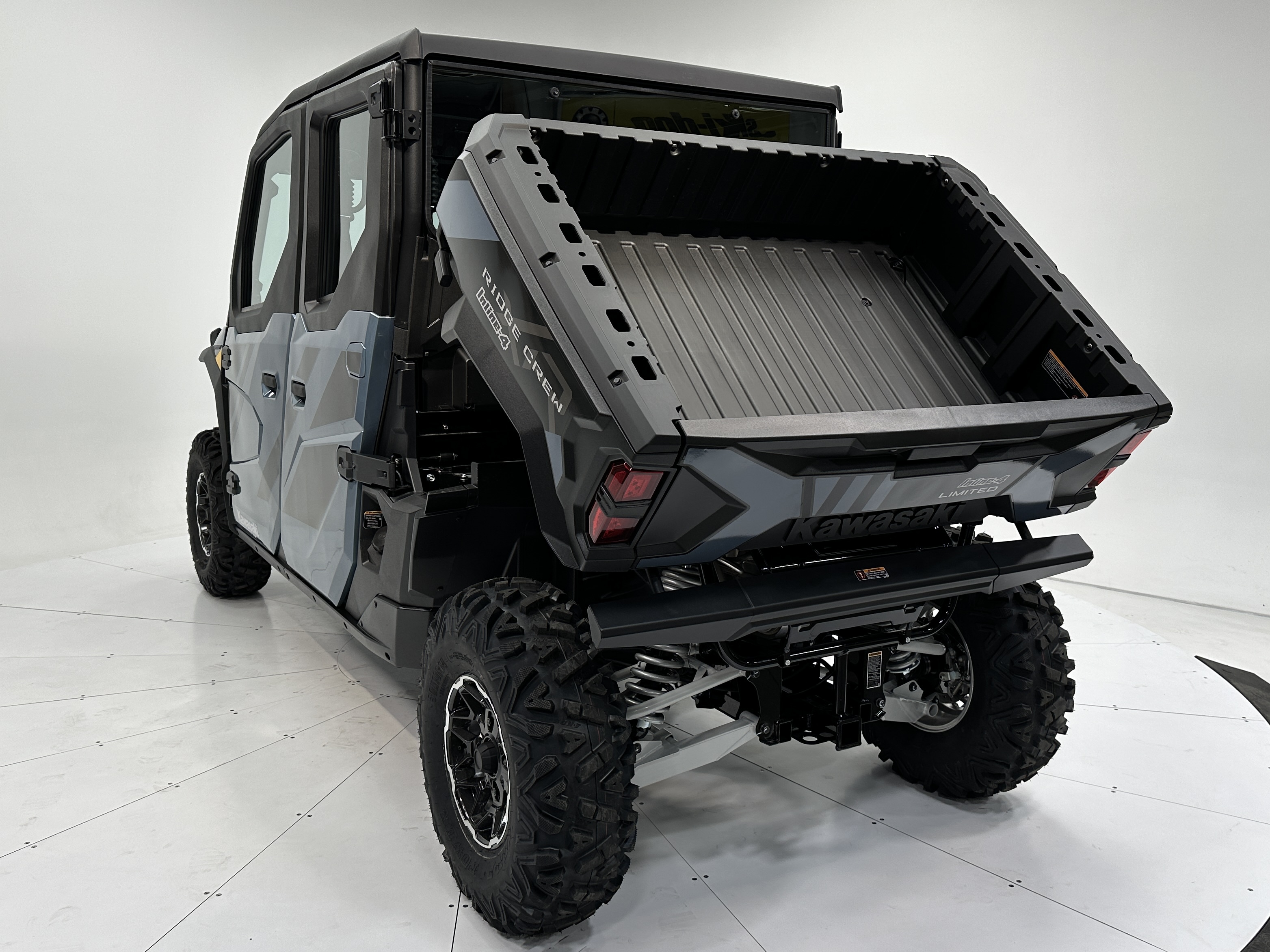 2025 Kawasaki RIDGE XR CREW LIMITED HVAC - Photo 14