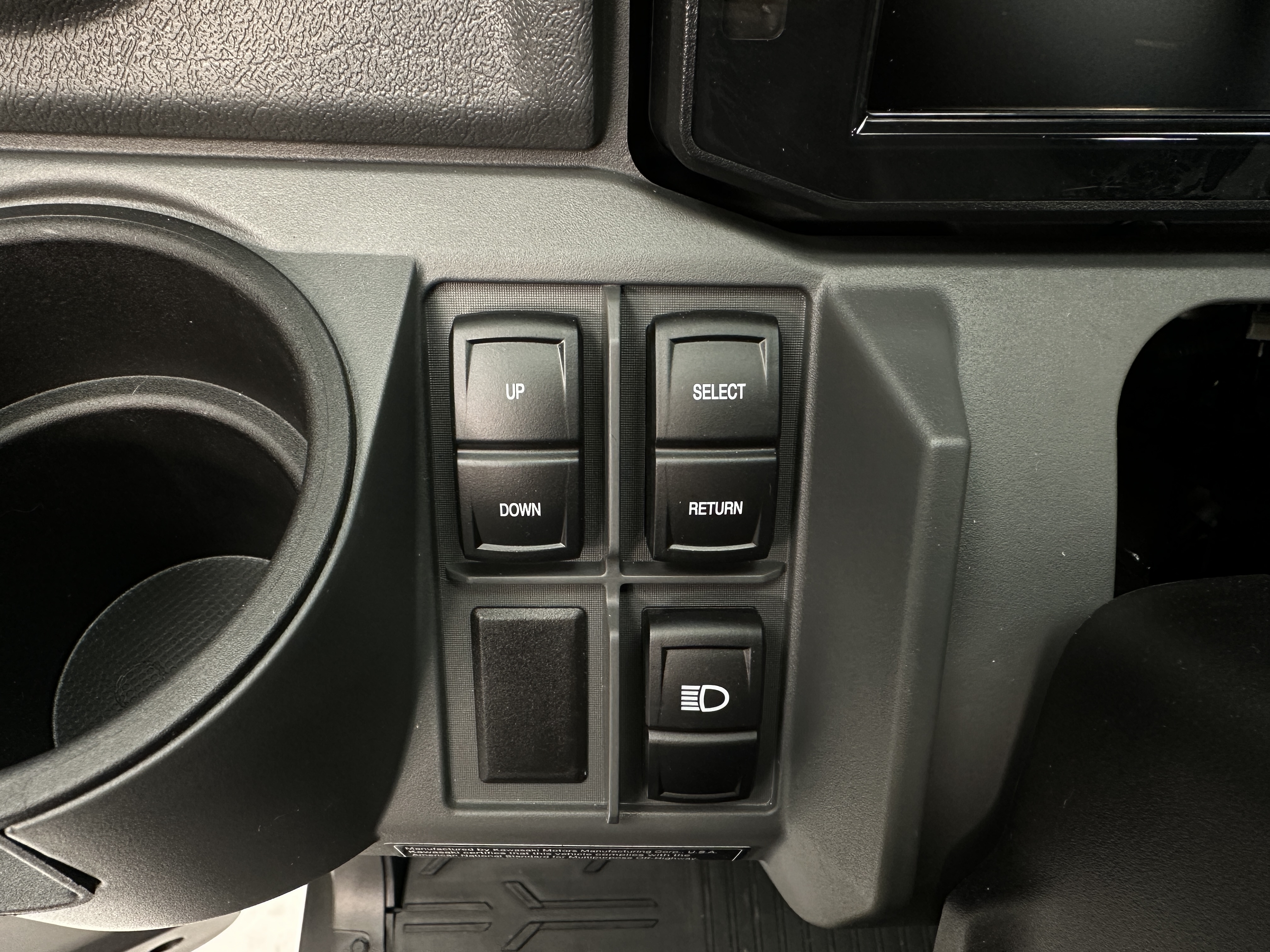 2025 Kawasaki RIDGE XR DELUXE HVAC - Photo 10