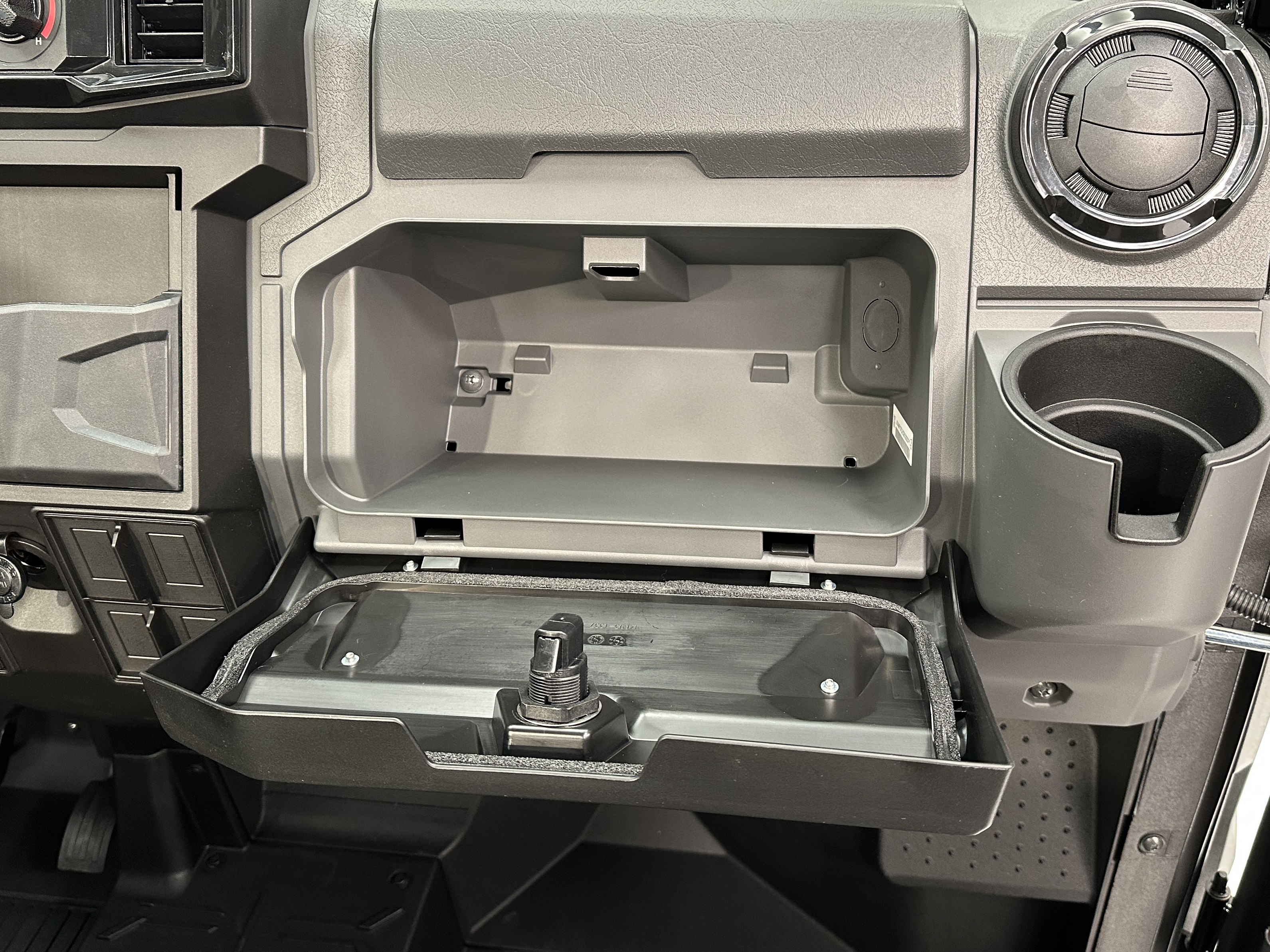 2025 Kawasaki RIDGE XR DELUXE HVAC - Photo 11