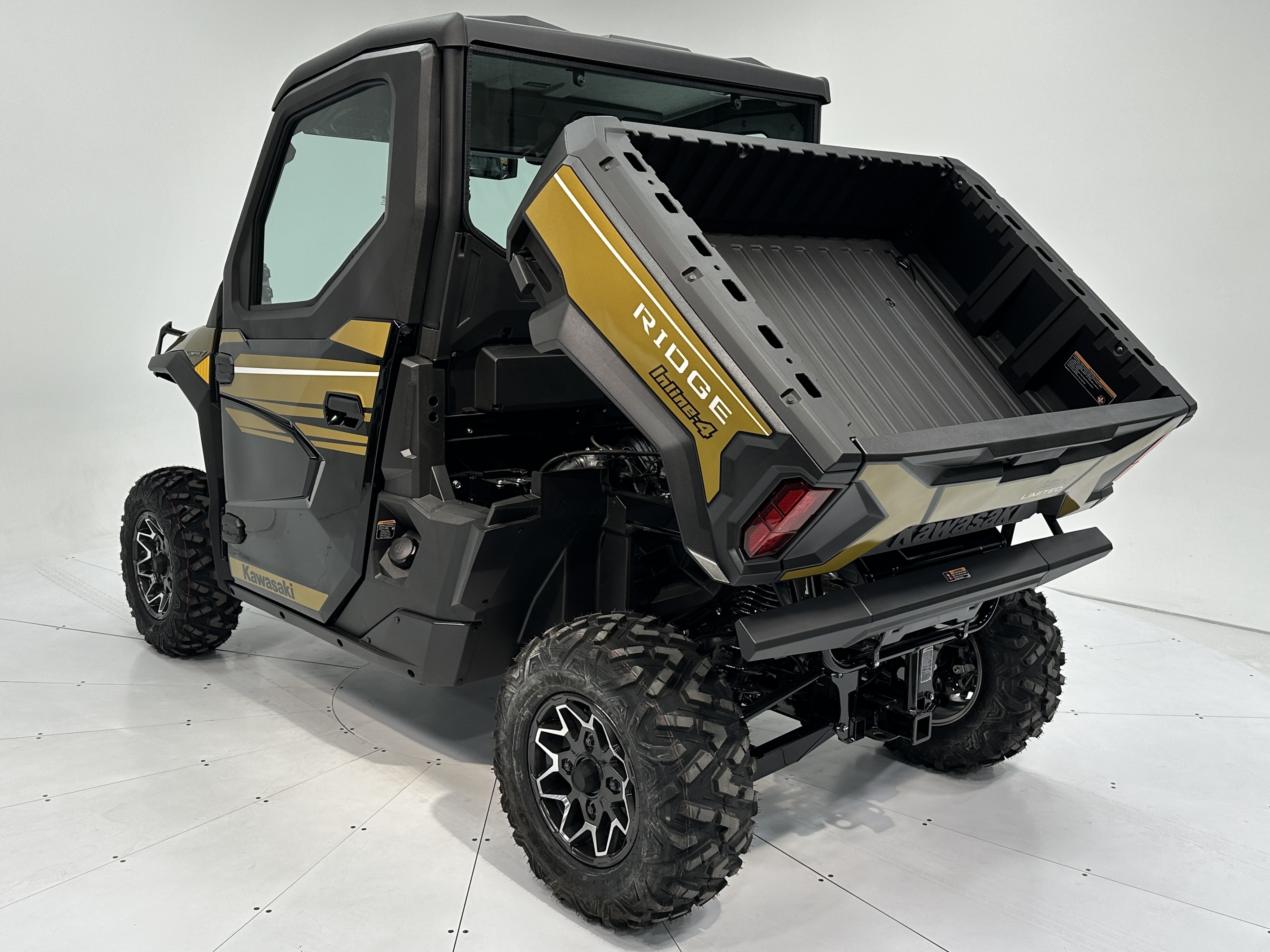 2025 Kawasaki RIDGE Limited HVAC - Photo 14