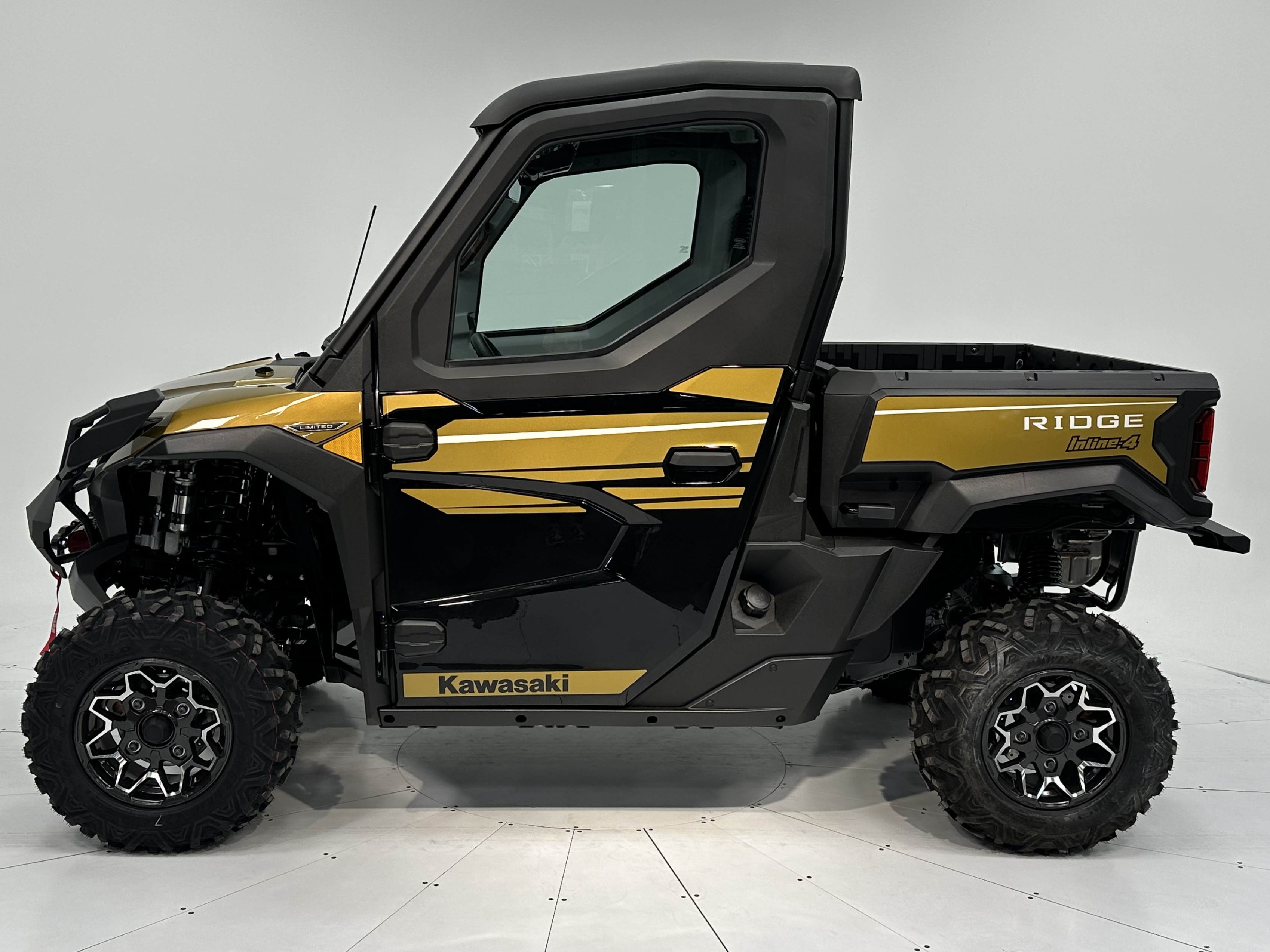 2025 Kawasaki RIDGE Limited HVAC - Photo 3