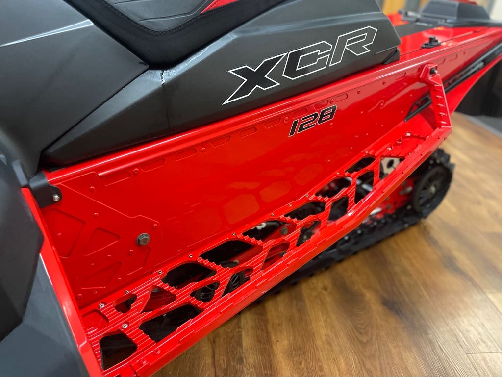 2025 Polaris INDY® XCR® 128 650 - Photo 6