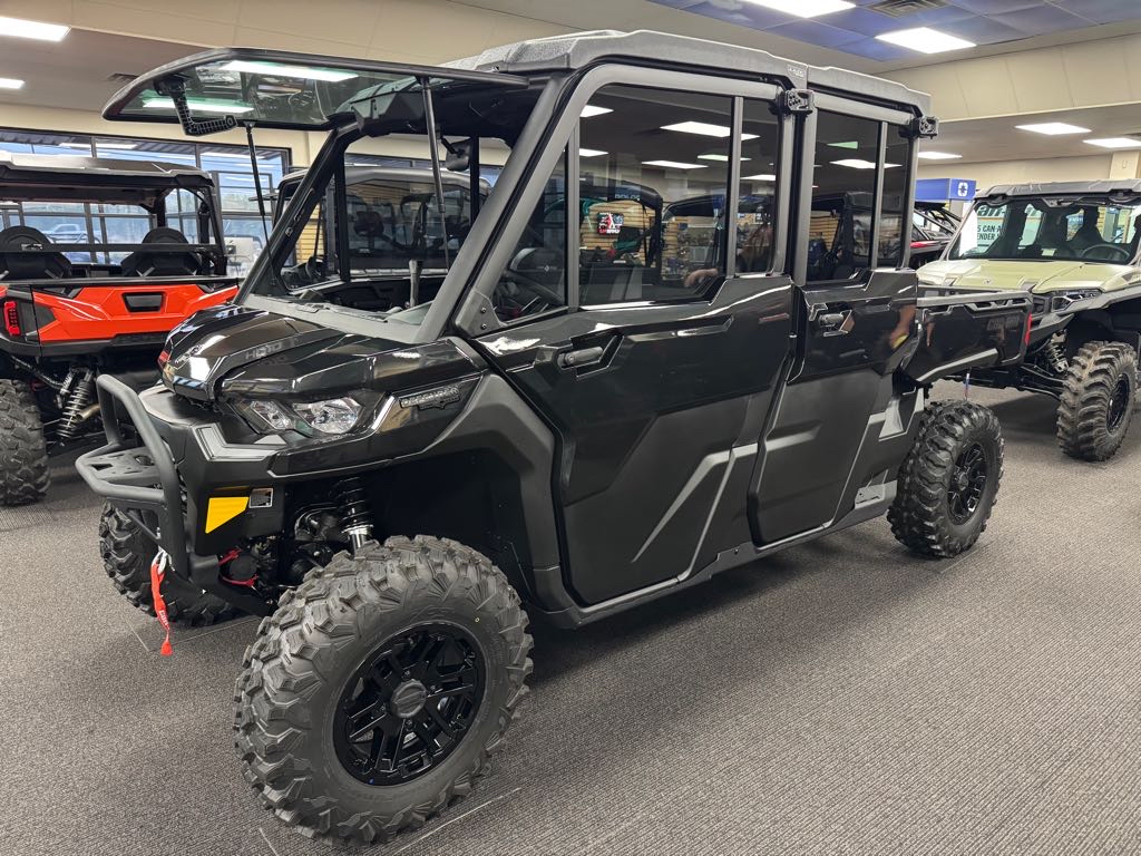 2025 Can-Am Defender MAX Lone Star Cab
