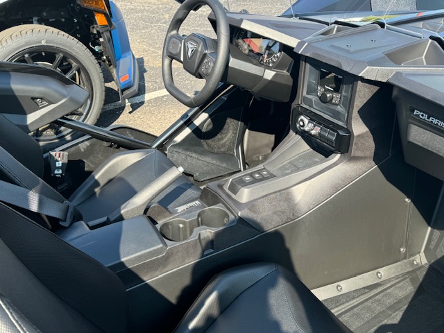 2024 Slingshot SLINGSHOT S AUTODRIVE  W/TECH PKG - Photo 5