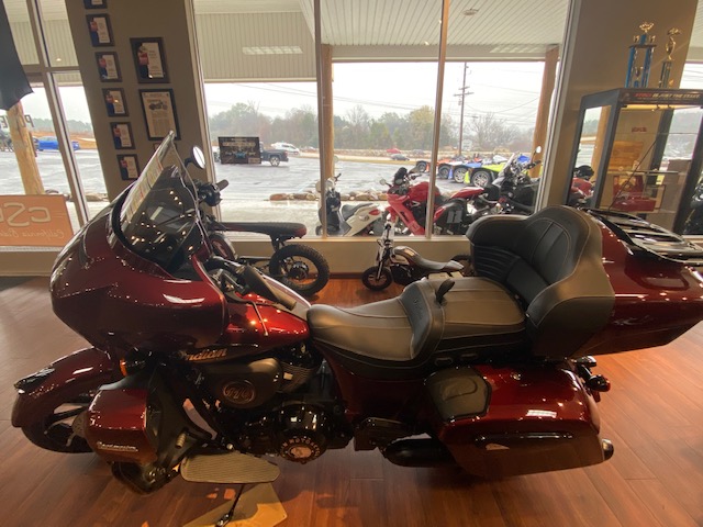 2024 Indian Motorcycle ROADMASTER DARK HORSE W/POWERBAND AUDIO PKG - Photo 8