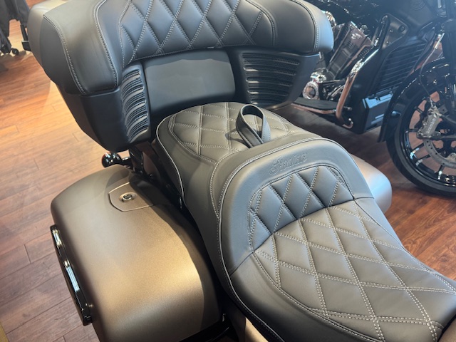 2025 Indian Motorcycle ROADMASTER POWERPLUS 112 DARK HORSE - Photo 8