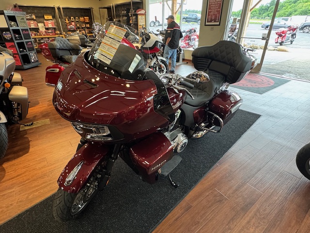 2025 Indian Motorcycle PURSUIT LIMITED - Photo 6