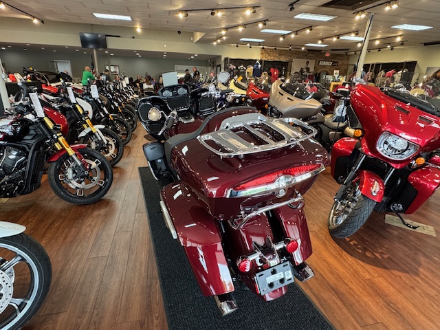 2025 Indian Motorcycle PURSUIT LIMITED - Photo 9