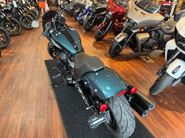 2025 Indian Motorcycle SPORT CHIEF - Photo 10