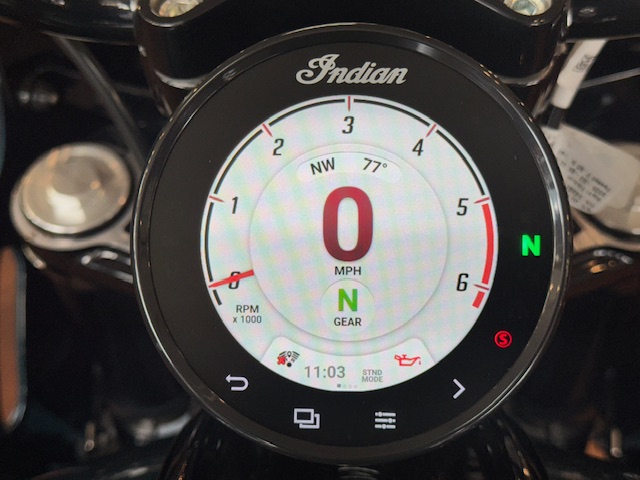 2025 Indian Motorcycle SPORT CHIEF - Photo 13