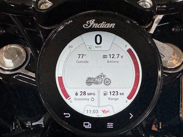2025 Indian Motorcycle SPORT CHIEF - Photo 15