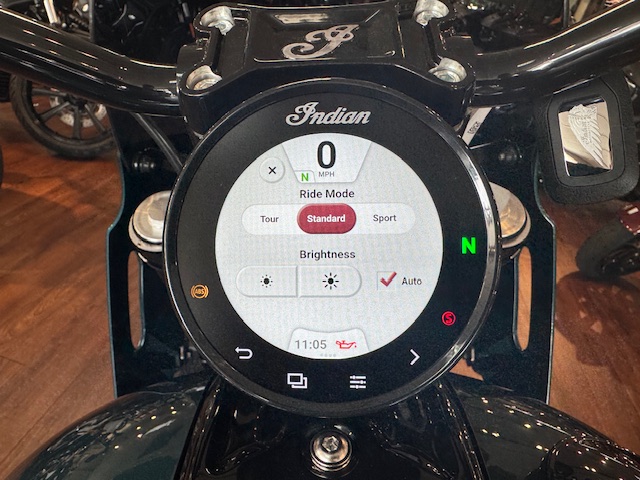 2025 Indian Motorcycle SPORT CHIEF - Photo 18