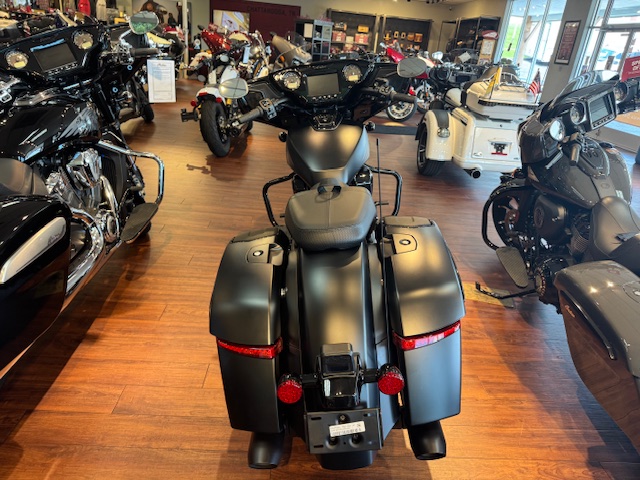 2025 Indian Motorcycle CHIEFTAIN POWERPLUS 112 DARKHORSE with Powerband Audio - Photo 11