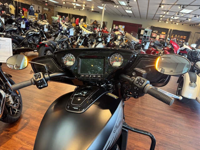 2025 Indian Motorcycle CHIEFTAIN POWERPLUS 112 DARKHORSE with Powerband Audio - Photo 5