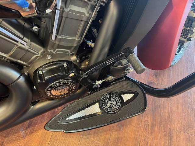 2025 Indian Motorcycle CHIEFTAIN POWERPLUS 112 DARKHORSE with Powerband Audio - Photo 3