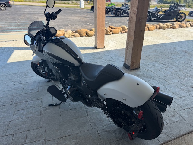 2024 Indian Motorcycle SPORT CHIEF - Photo 9