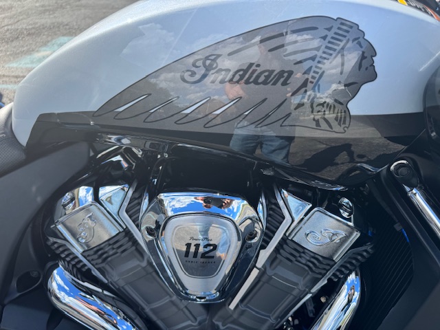 2025 Indian Motorcycle CHALLENGER 112 LIMITED WITH POWERBAND AUDIO - Photo 2