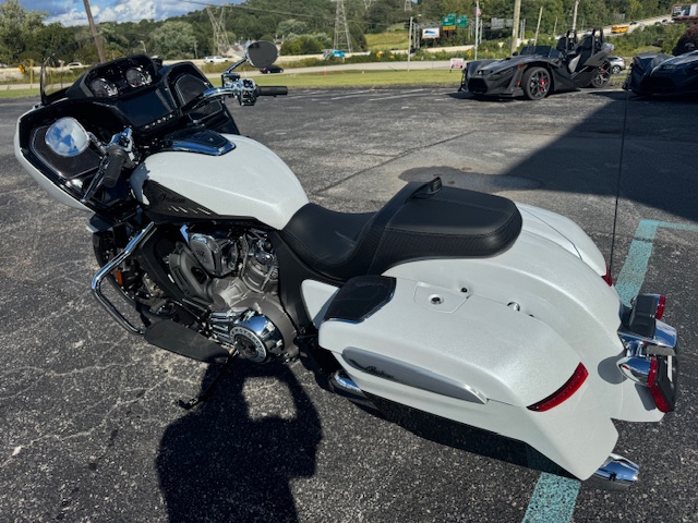 2025 Indian Motorcycle CHALLENGER 112 LIMITED WITH POWERBAND AUDIO - Photo 9