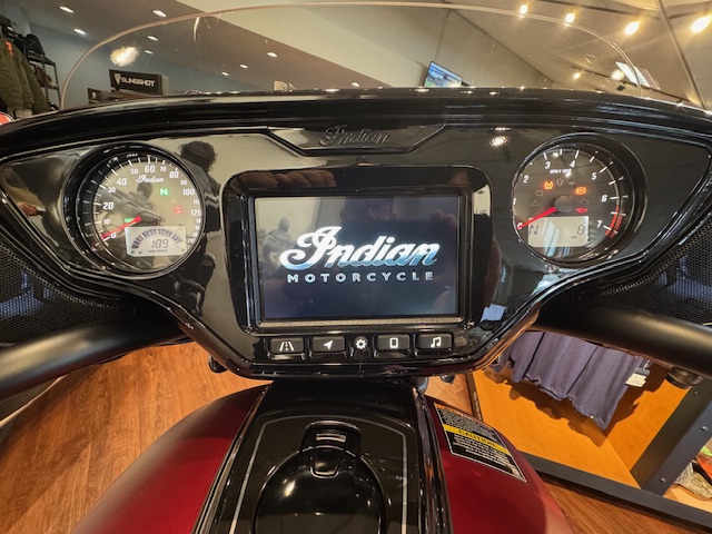 2025 Indian Motorcycle CHIEFTAIN POWERPLUS 112 DARKHORSE WITH POWERBAND AUDIO - Photo 10