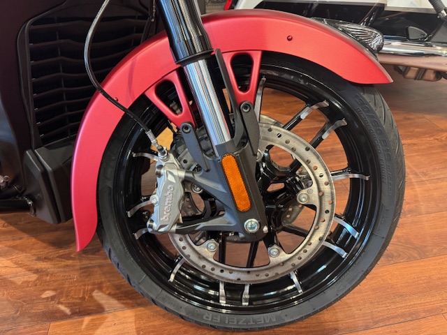 2025 Indian Motorcycle CHIEFTAIN POWERPLUS 112 DARKHORSE WITH POWERBAND AUDIO - Photo 4