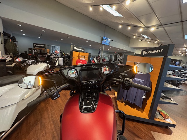 2025 Indian Motorcycle CHIEFTAIN POWERPLUS 112 DARKHORSE WITH POWERBAND AUDIO - Photo 8