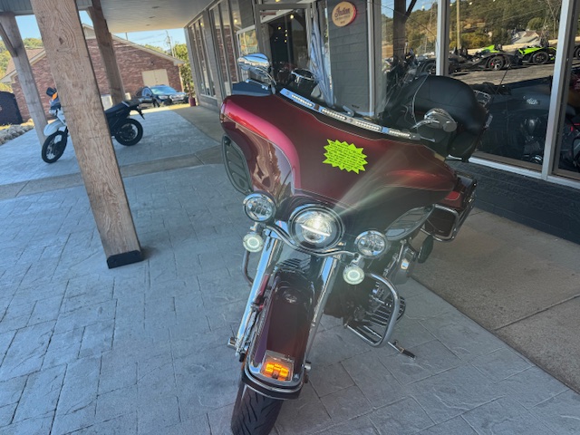 2008 Harley-Davidson® ULTRA CLASSIC ELECTRA GLIDE - Photo 9