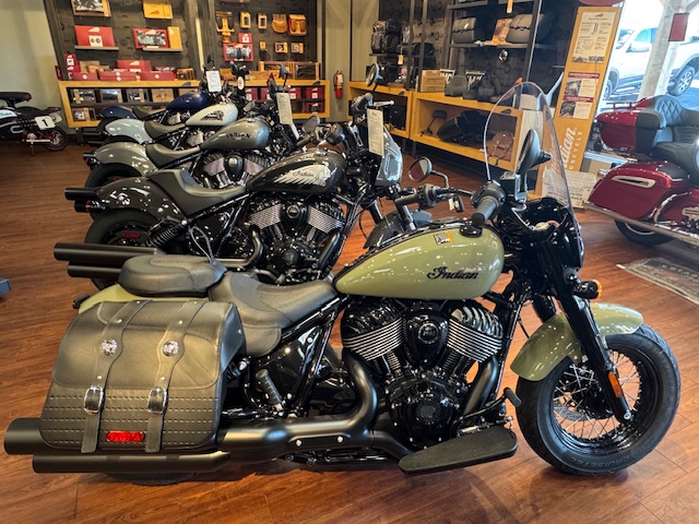 2025 Indian Motorcycle SUPER CHIEF DARK HORSE