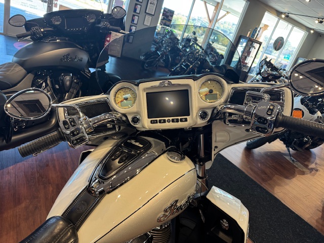 2018 Indian Motorcycle ROADMASTER TWO TONE - Photo 4