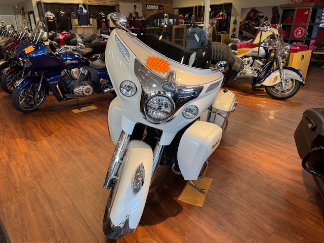 2018 Indian Motorcycle ROADMASTER TWO TONE - Photo 5