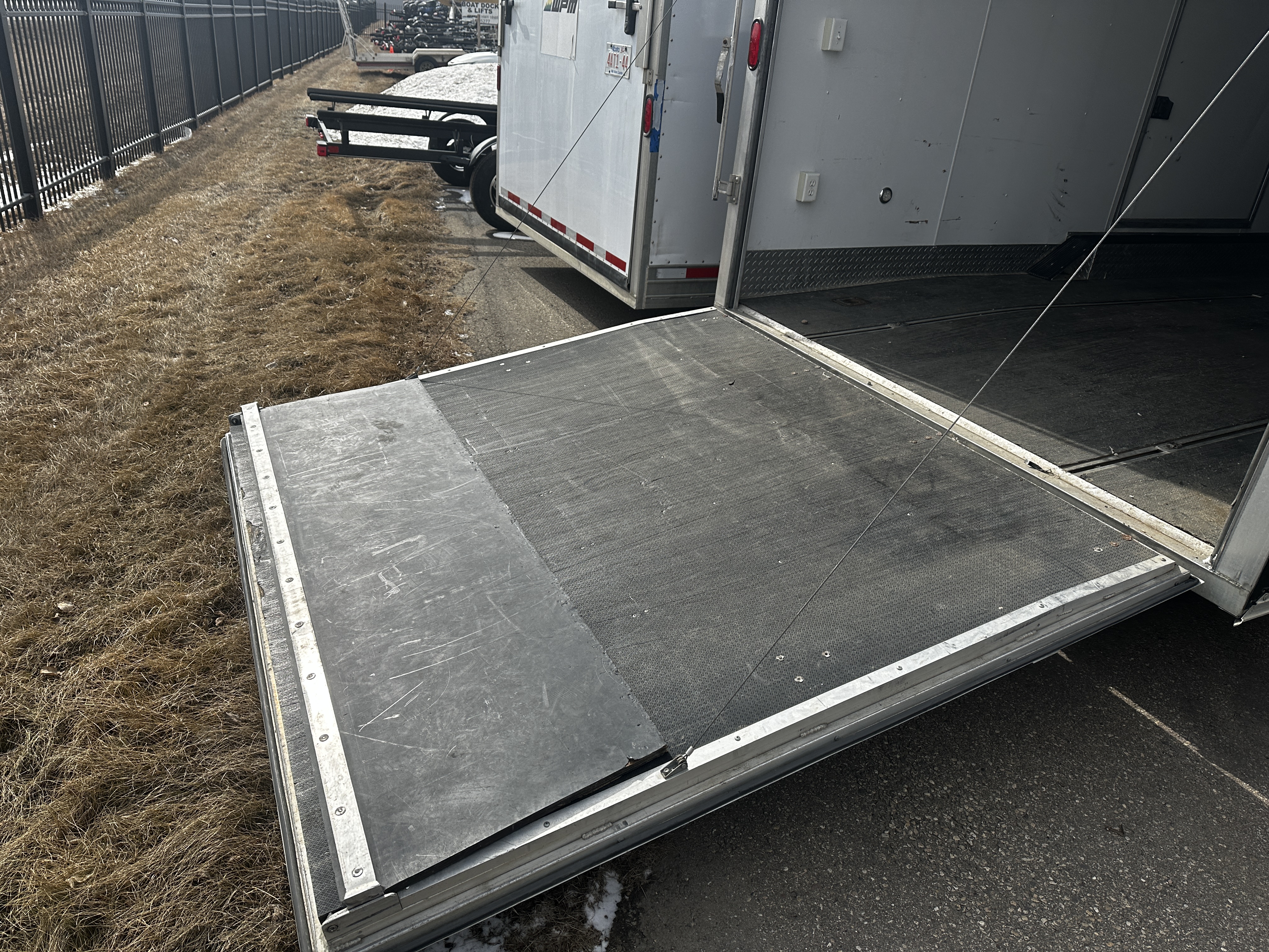 2015 Mission HEATED SLED TRAILER - Photo 4