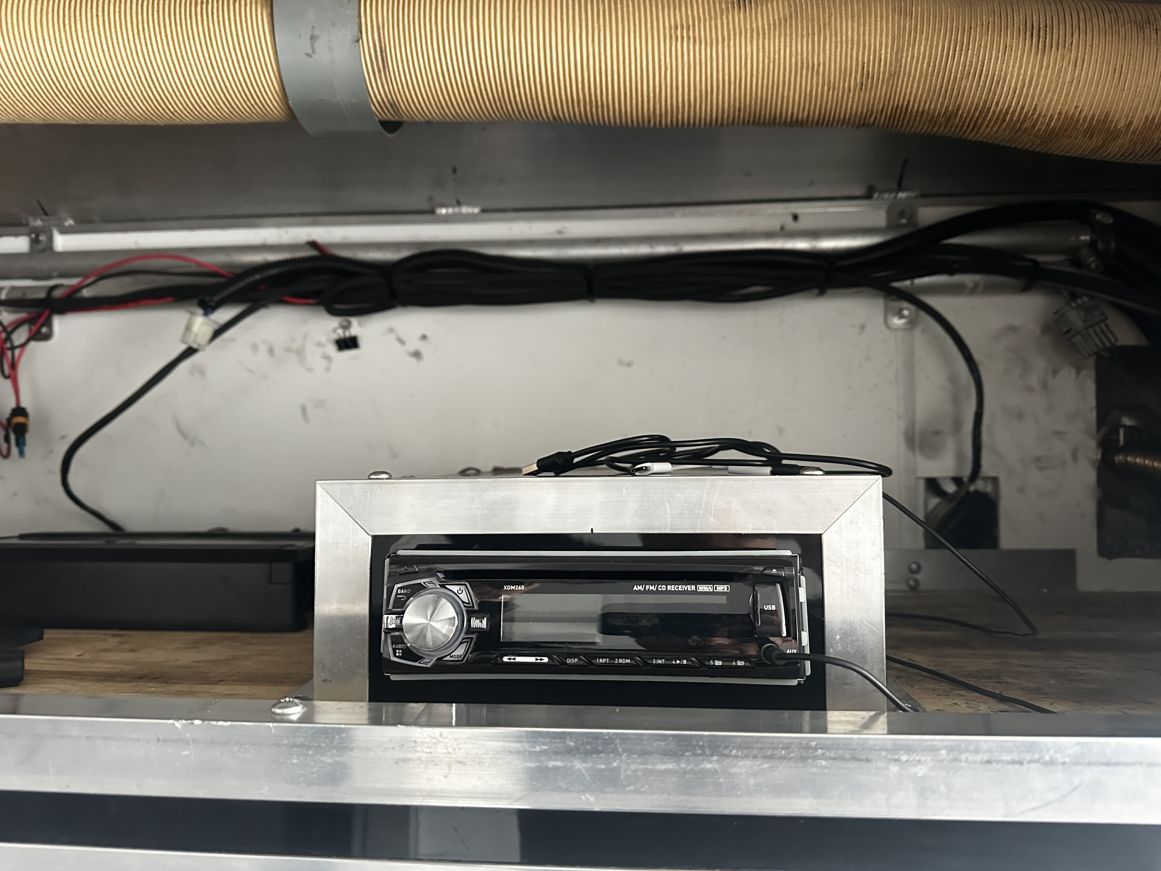 2015 Mission HEATED SLED TRAILER - Photo 17
