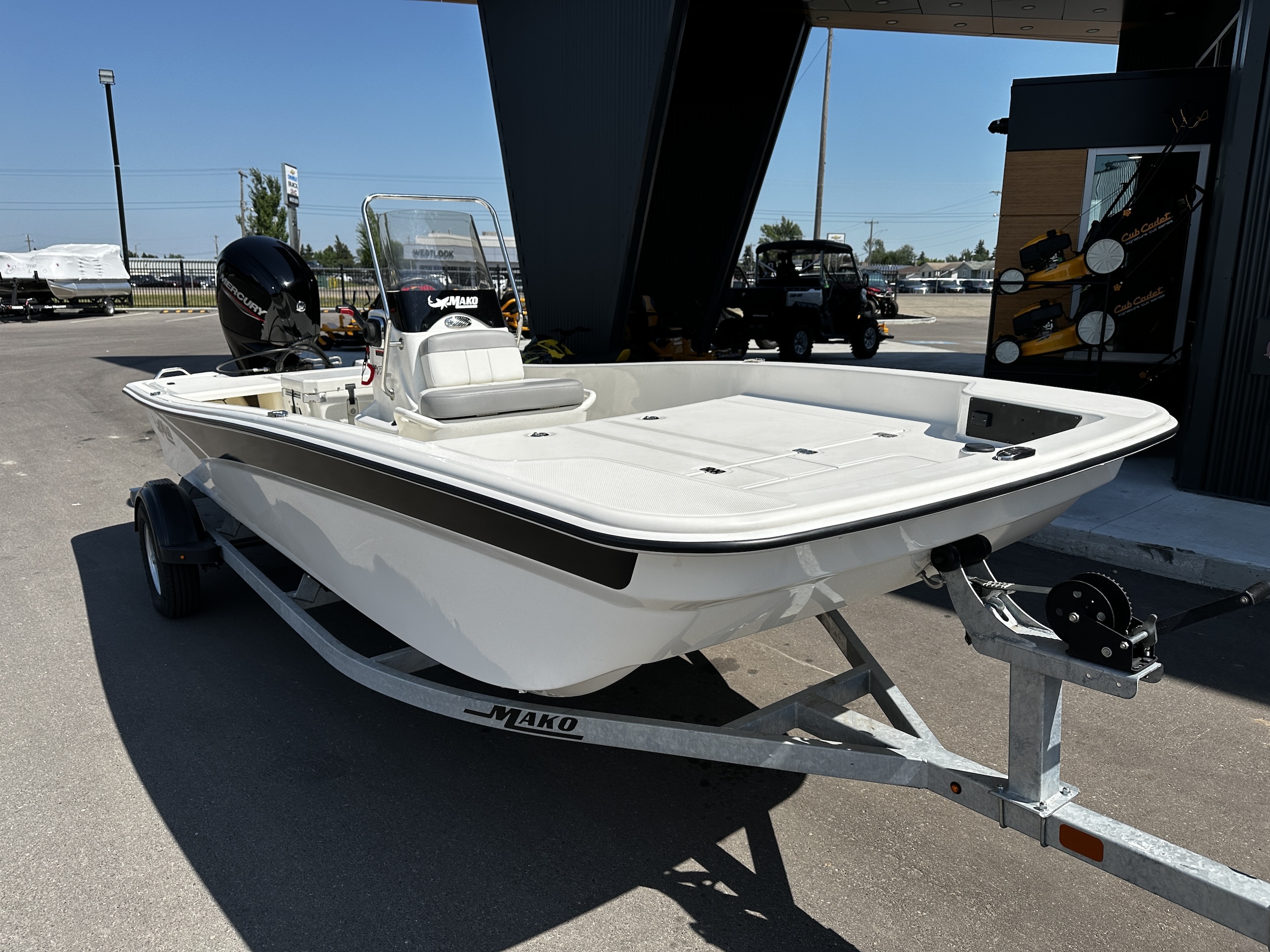 2023 Mako PRO SKIFF 17CC - Photo 2