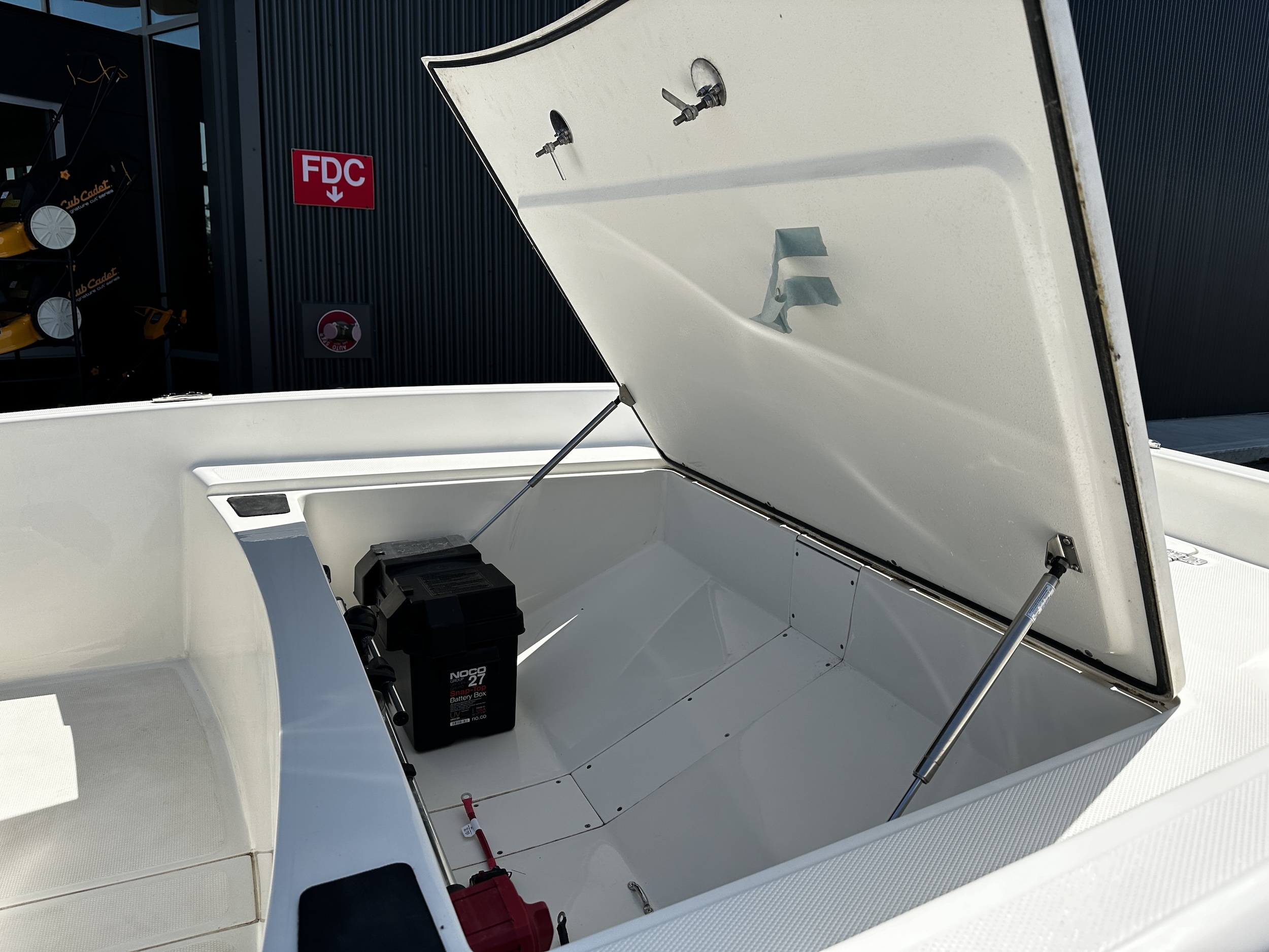 2023 Mako PRO SKIFF 17CC - Photo 4