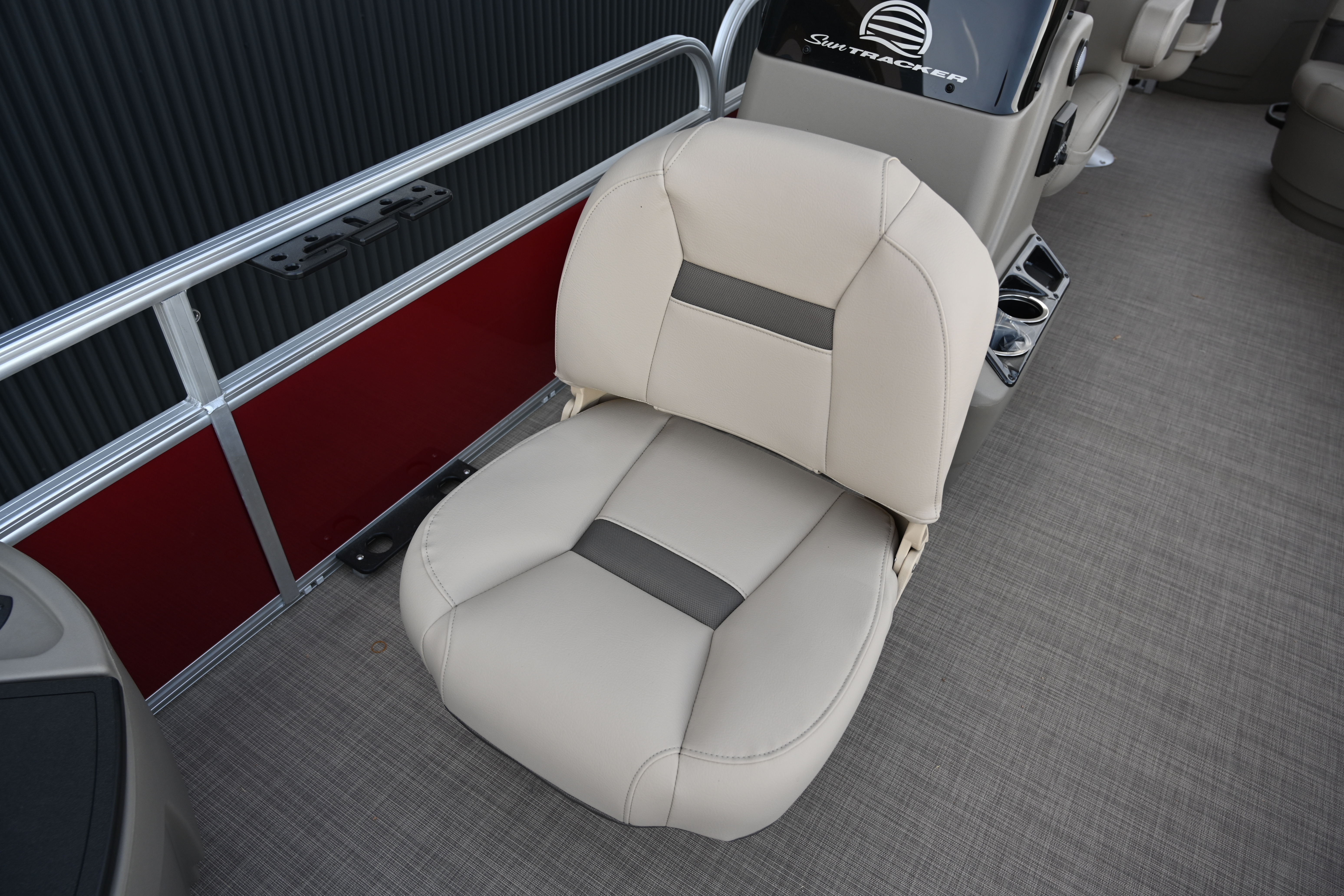 2025 Sun Tracker BASS BUGGY 18 DLX 25BB18 - Photo 12