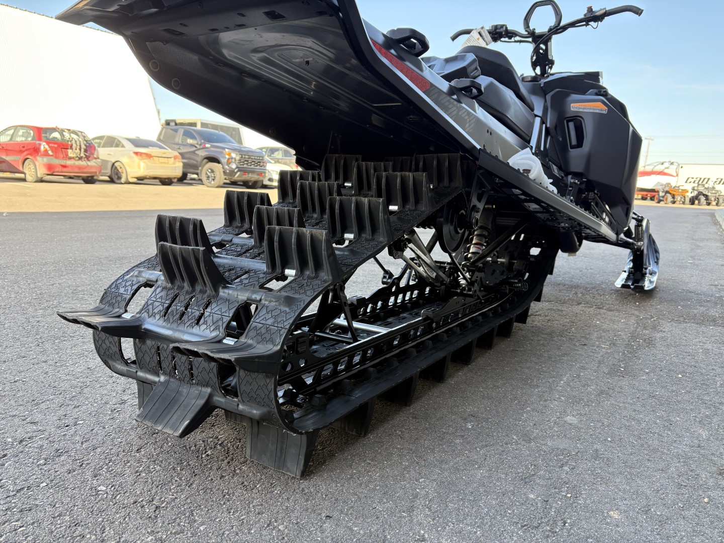 2025 Ski-Doo SUMMIT ADR w/ EDGE Pkg 154 850 E-TEC PowderMax X-Light FlexEdge 3.0" SHOT   (CGSA) - Photo 12