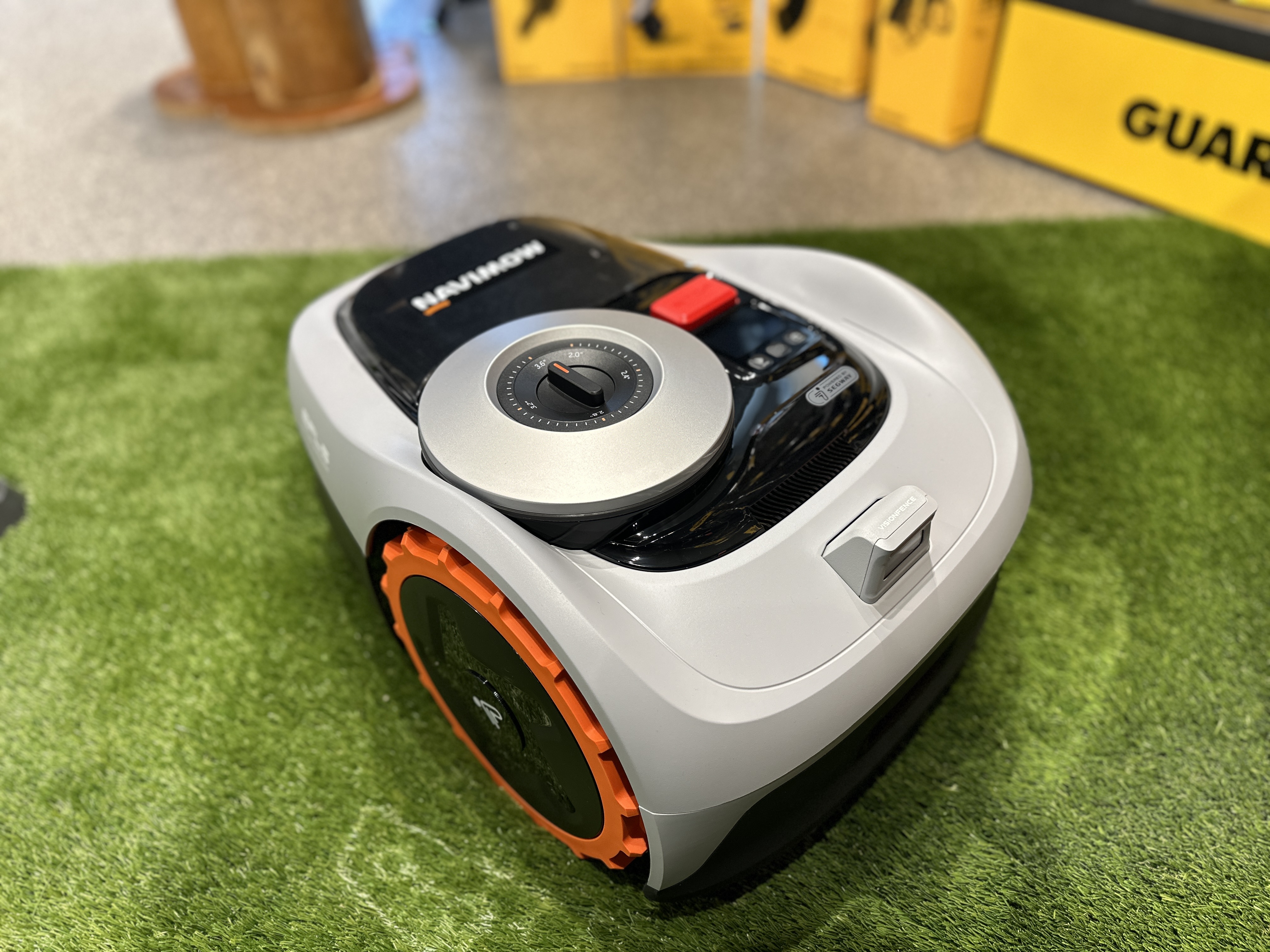 2024 Segway Robotics SG1 I105N - Photo 3