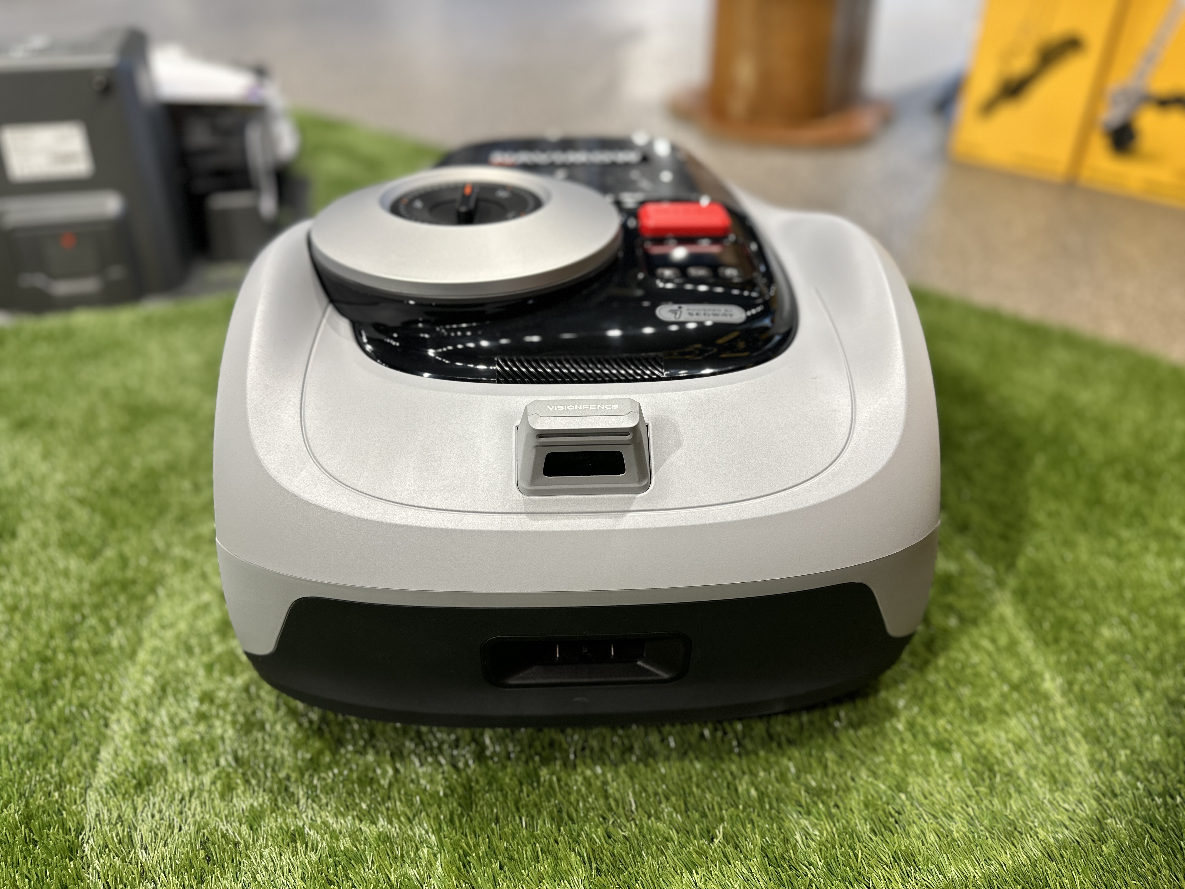 2024 Segway Robotics SG1 I105N - Photo 4