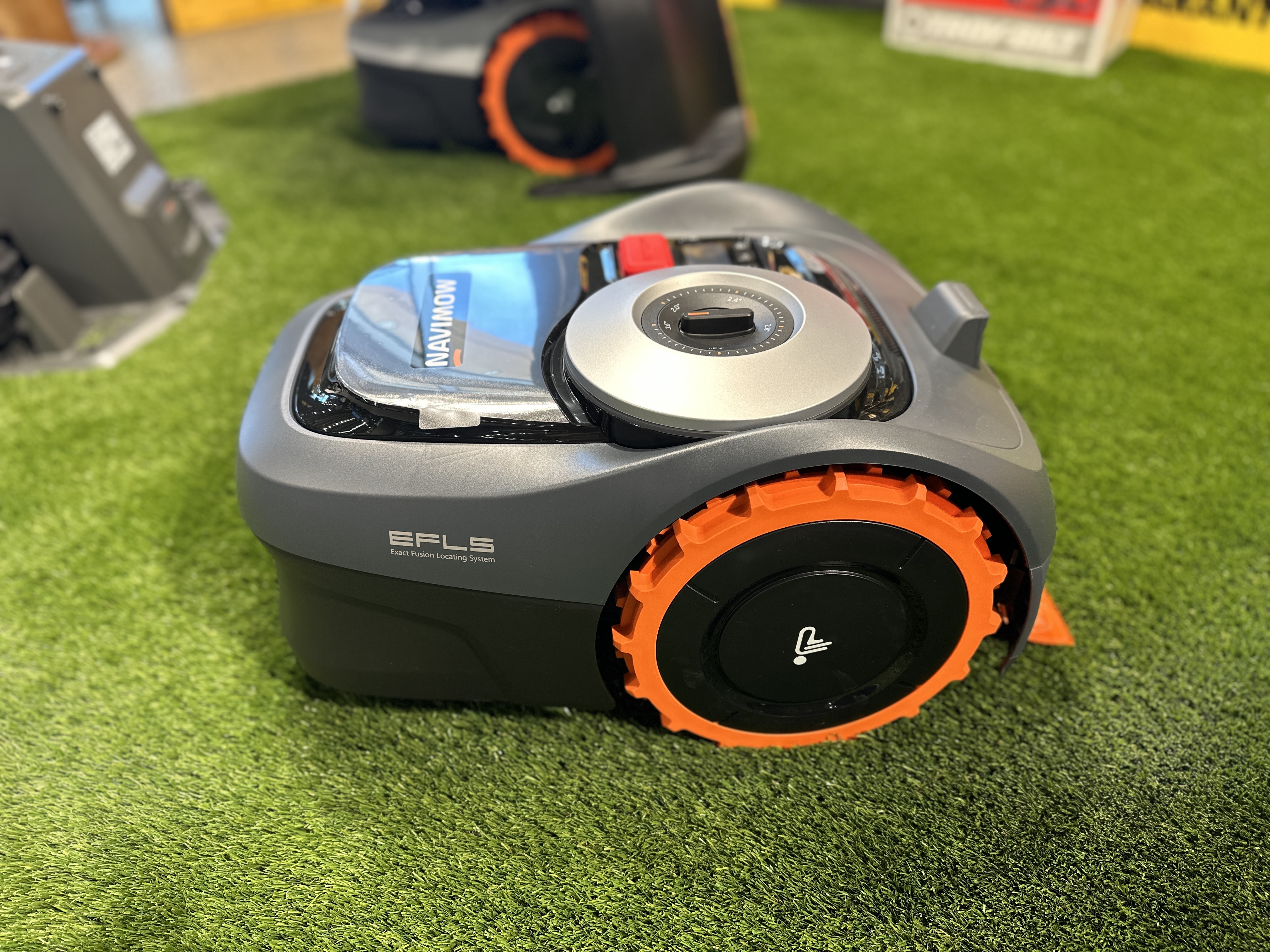 2024 Segway Robotics SG1 I110N - Photo 2
